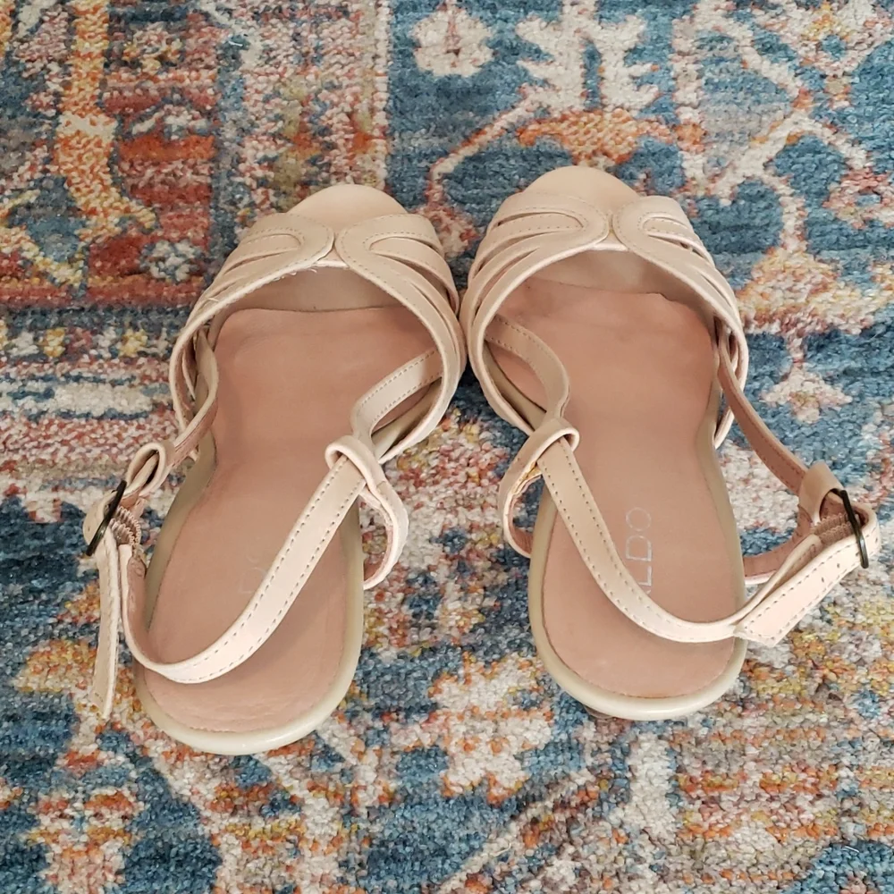 Aldo light cream beige scrappy heel sz 38 EUC - Picture 7 of 8